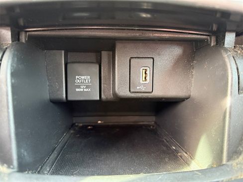 Used 2018 Honda Accord LX image 30