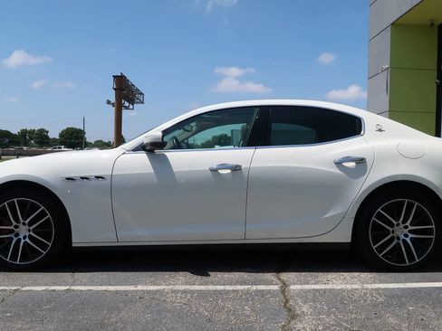 Used 2020 Maserati Ghibli RWD image 8