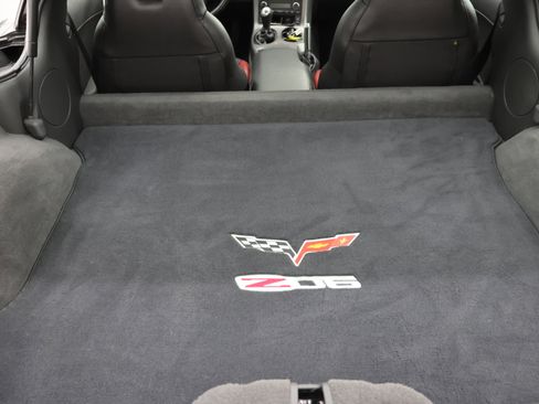 Used 2007 Chevrolet Corvette Z06 w/ Preferred Equipment Group RWD image 24