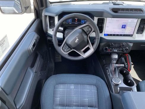 New 2026 Ford Bronco Heritage Edition AWD/4WD image 10