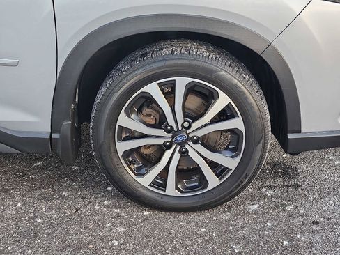 Used 2023 Subaru Forester Limited image 8