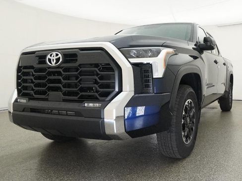 New 2026 Toyota Tundra SR5 AWD/4WD image 25