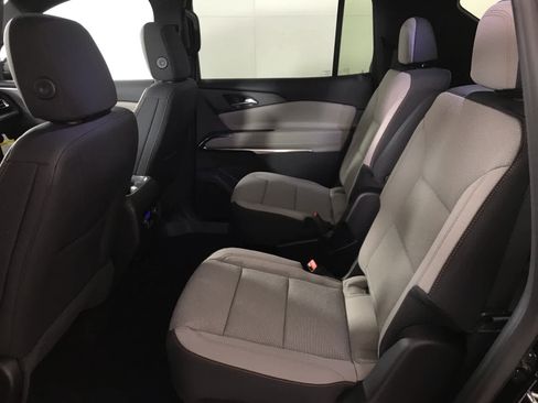 New 2026 Chevrolet Traverse LT w/ Driver Confidence Package image 11