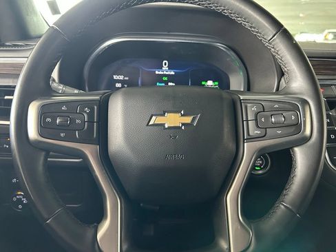 Used 2024 Chevrolet Suburban LT AWD/4WD image 29