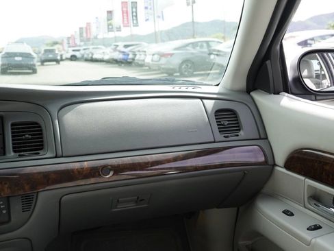 Used 2005 Mercury Grand Marquis GS image 20