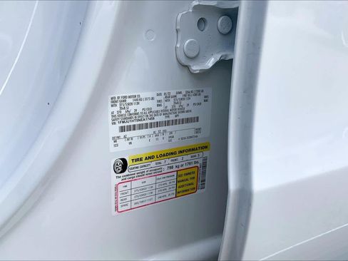 Used 2022 Ford Expedition XLT RWD image 36