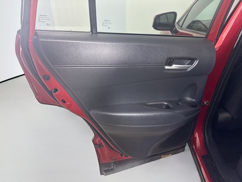 Used 2022 Toyota Corolla Cross XLE FWD image 26