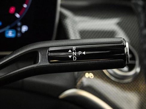 Certified 2025 Mercedes-Benz GLC 300 4MATIC image 12