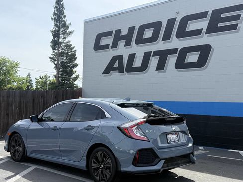 Used 2019 Honda Civic EX image 26