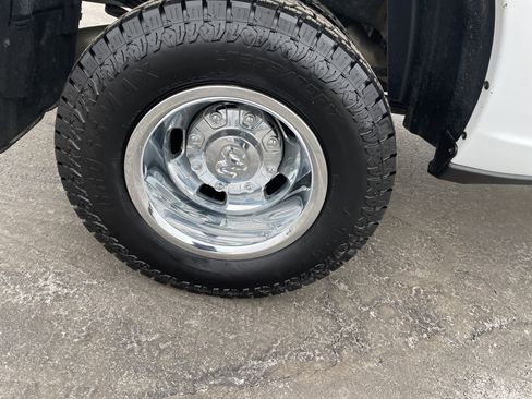 Used 2021 RAM 3500 Tradesman w/ Towing Technology Group image 11