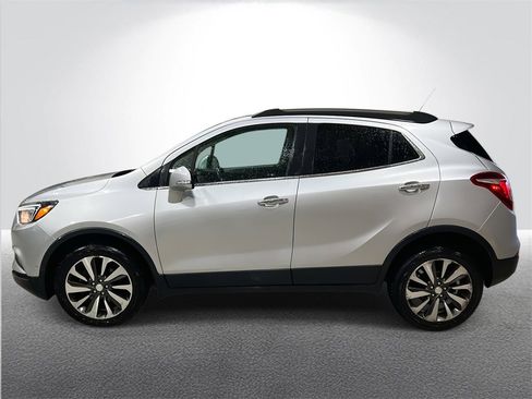 Used 2018 Buick Encore Preferred image 3