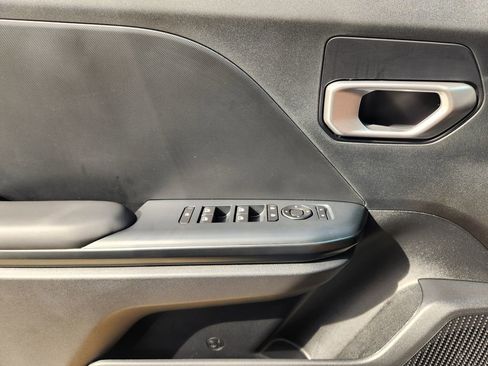 New 2026 Kia K4 LXS image 16