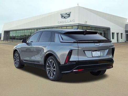 New 2026 Cadillac Lyriq Sport image 4