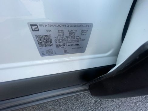 Used 2025 Chevrolet Blazer LT FWD image 30