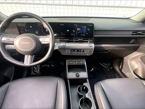 Used 2024 Hyundai Kona Limited image 19