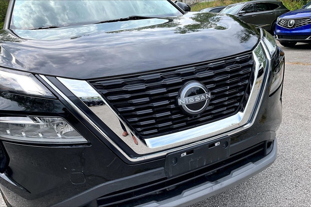 Used 2023 Nissan Rogue SV FWD image 38