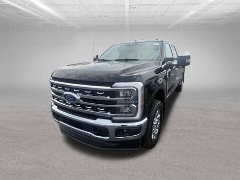 Used 2025 Ford F350 Lariat w/ Lariat Ultimate Package AWD/4WD image 13
