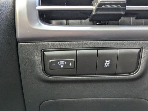 New 2026 Hyundai Tucson SE image 26