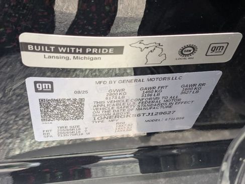 Used 2026 Chevrolet Traverse LT FWD image 37