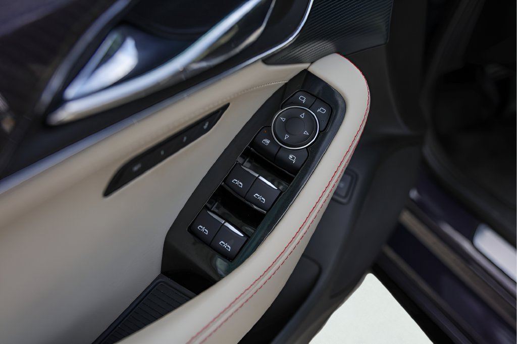 Used 2025 Cadillac CT5 Sport w/ Technology Package RWD image 23