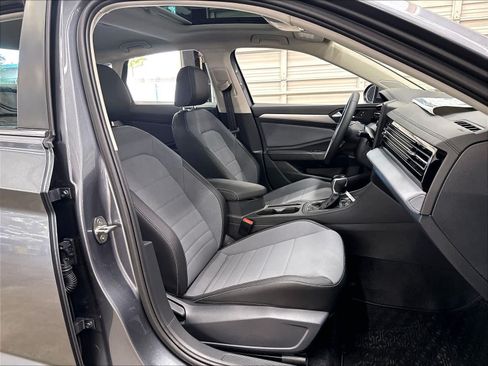 New 2027 Volkswagen Jetta SE FWD image 11