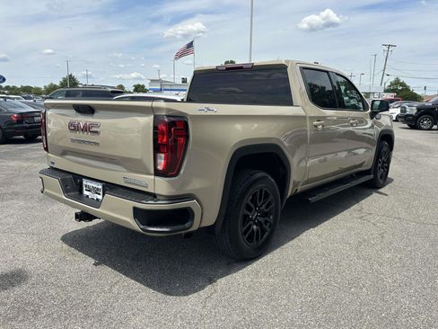 Used 2023 GMC Sierra 1500 Elevation AWD/4WD image 6