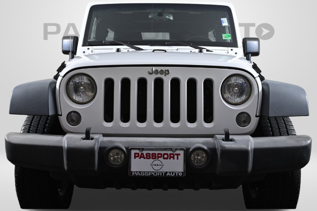 Used 2018 Jeep Wrangler Unlimited Sport S AWD/4WD image 2