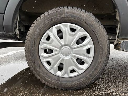 Used 2024 Ford Transit 250 Low Roof w/ Exterior Upgrade Package image 19