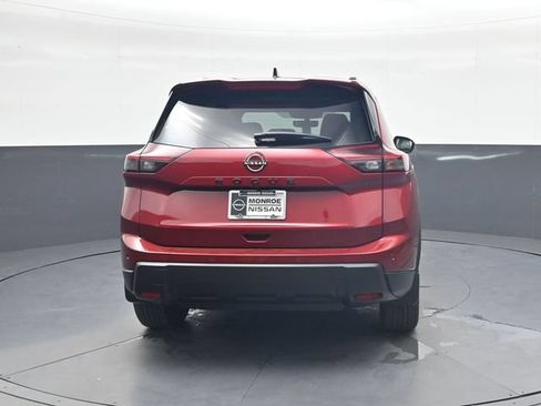 Used 2026 Nissan Rogue Dark Armor FWD image 6