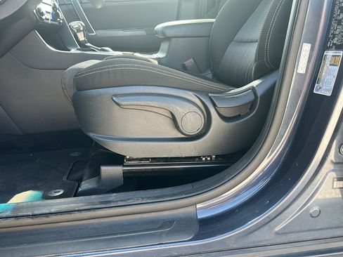 Used 2020 Kia Sportage LX FWD image 10