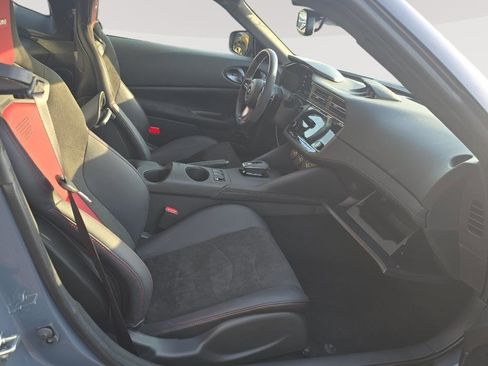 Used 2026 Nissan Z NISMO w/ Floor Mat Package RWD image 5