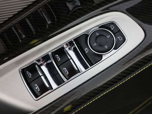 Used 2023 Chevrolet Corvette Z06 w/ Z07 Performance Package RWD image 22