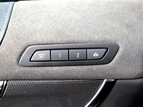 Used 2017 Cadillac ATS V w/ Luxury Package image 14