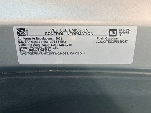 Used 2023 Chevrolet Equinox LT w/ Driver Convenience Package AWD/4WD image 24