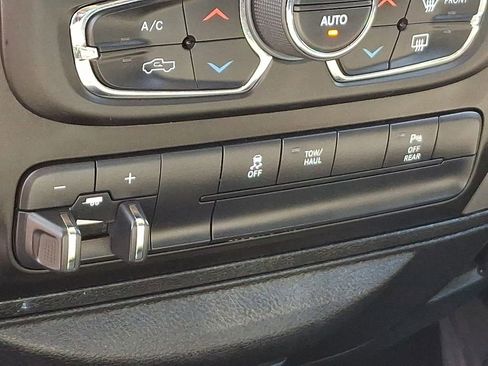 Used 2019 RAM 1500 Classic Warlock AWD/4WD image 24