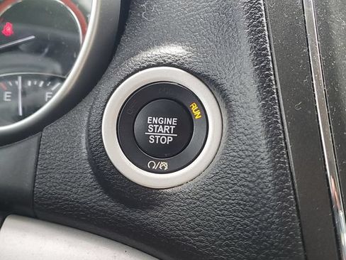 Used 2017 Dodge Journey SE w/ Comfort/Convenience Group AWD/4WD image 13