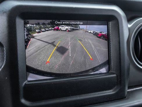 Used 2023 Jeep Wrangler Unlimited Sport AWD/4WD image 18