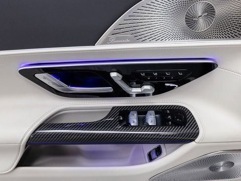 Used 2022 Mercedes-Benz SL 63 AMG SL 63 AMG w/ AMG Aerodynamic Package image 7