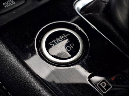 Certified 2021 Nissan Kicks SV FWD image 26