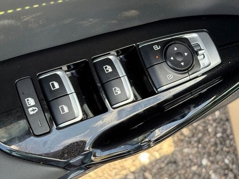 New 2026 Kia K5 GT FWD image 17