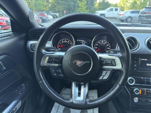 Used 2020 Ford Mustang GT image 25