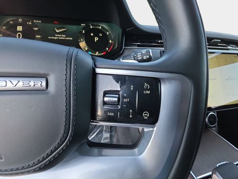 Used 2023 Land Rover Range Rover SE AWD/4WD image 19