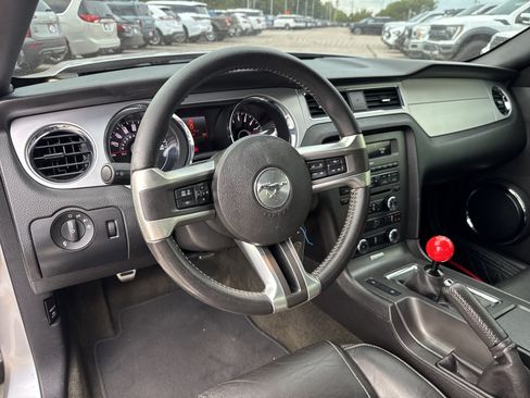 Used 2014 Ford Mustang GT Premium RWD image 14