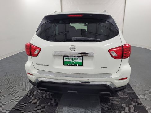 Used 2020 Nissan Pathfinder S AWD/4WD image 7