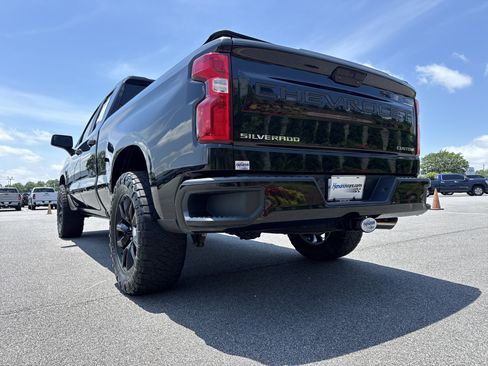 Used 2021 Chevrolet Silverado 1500 Custom RWD image 8