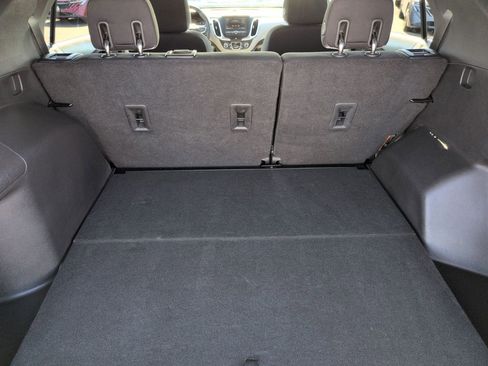 Used 2020 Chevrolet Equinox LS w/ LS Convenience Package FWD image 29