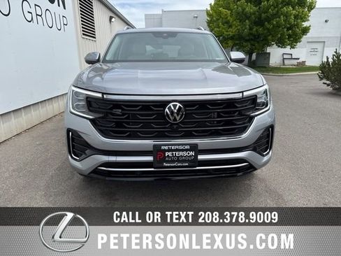 Used 2025 Volkswagen Atlas SEL Premium R-Line AWD/4WD image 9