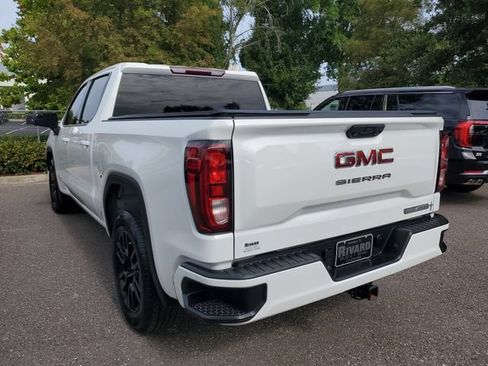 Used 2023 GMC Sierra 1500 Elevation RWD image 3