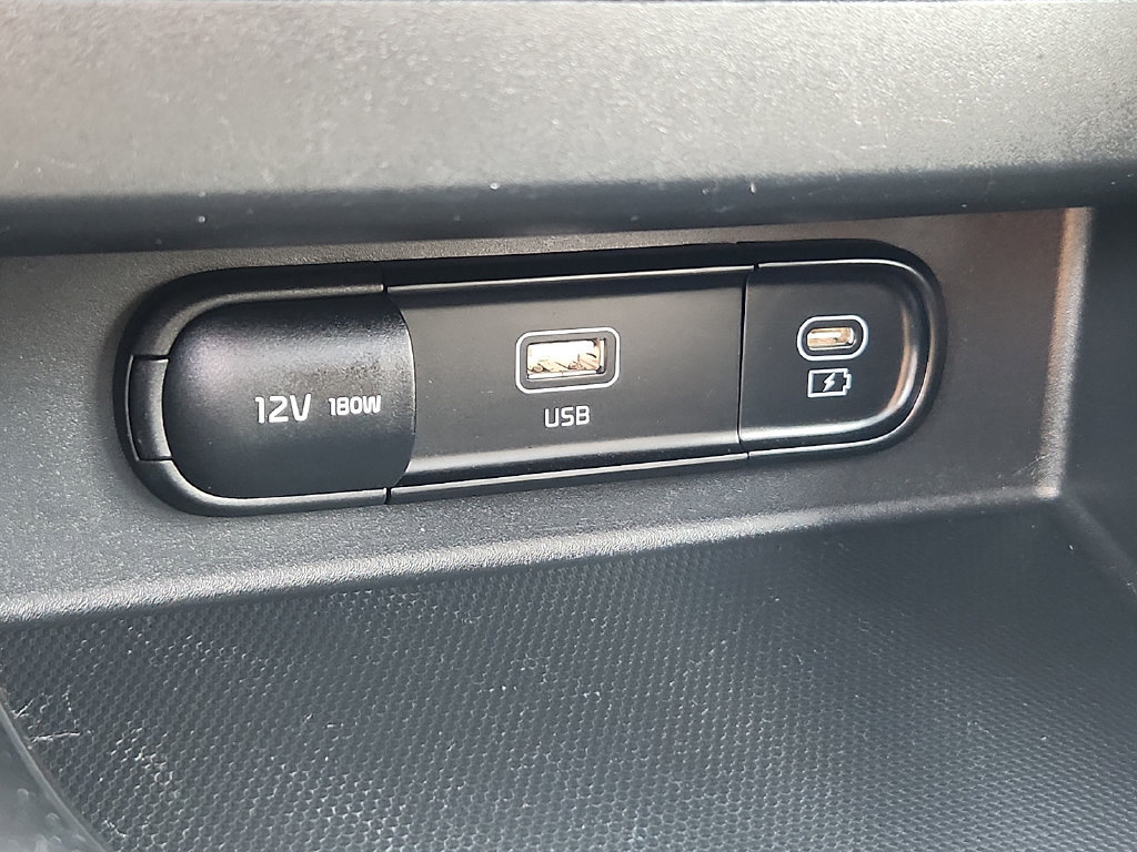Used 2024 Kia Seltos EX AWD/4WD image 20