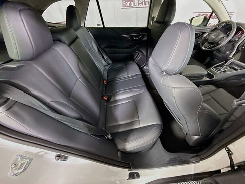 Used 2023 Subaru Outback Limited AWD/4WD image 29